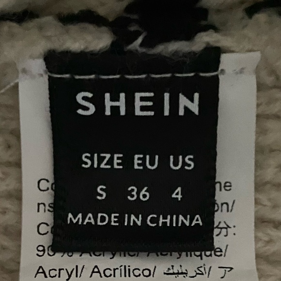 SHEIN Mock Zip Neck Sweater - Picture 3 of 3